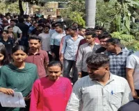 दरोगा भर्ती परीक्षा से मुरादाबाद में उमड़ा सैलाब, 28 केंद्रों पर 65 हजार अभ्यर्थी; सॉल्वर गैंग पर सख्त निगरानी