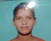 छात्रा की संदिग्ध मौत: बिस्तर पर मिला शव, युवक पर लगा हत्या का संगीन आरोप; पुलिस जांच में जुटी