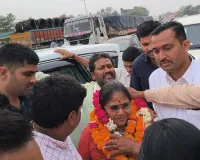 औरैया में साध्वी निरंजन ज्योति के आगमन पर उमड़ा जनसैलाब