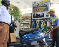 भारत के पास 250 मिलियन बैरल कच्चा तेल, 7–8 सप्ताह का बफर मौजूद 