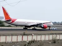 एयर इंडिया की बड़ी चूक, 9 घंटे बाद दिल्ली वापस लौटी कनाडा जाने वाली फ्लाइट 