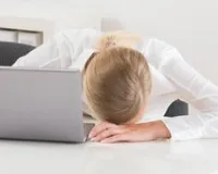 नींद में ‘जेंडर गैप’! क्यों महिलाएं सोती हैं कम? 