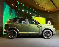 New Renault Duster 2026 Launch: दमदार लुक और जबरदस्त फीचर्स के साथ फिर से मार्केट में मचाएगी धूम