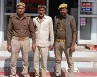 मुजफ्फरनगर में ककरौली के प्राथमिक विद्यालय में हंगामा, सहपाठी पर रंग गिरने से भड़का पिता, छात्रा को पीटा