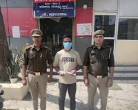 नोएडा में एटीएम बूथों पर कार्ड बदलकर धोखाधड़ी कर रहा बदमाश पुलिस के हत्थे चढ़ा