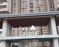 नोएडा की सोसाइटी में 'खूनी होली', युवक की गोली मारकर हत्या