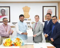 नोएडा अंतरराष्ट्रीय एयरपोर्ट के लिए नागरिक उड्डयन मंत्री ने दिया लाइसेंस, अब विमान उड़ान को तैयार