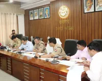 मुरादाबाद: कलेक्ट्रेट सभागार में सड़क सुरक्षा समिति की समीक्षा बैठक, डीएम और एसएसपी ने दिए सख्त निर्देश