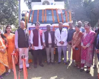 मेरठ मेडिकल कॉलेज में आधुनिक डायबिटिक रेटिनोपैथी स्क्रीनिंग मोबाइल वैन का भव्य लोकार्पण