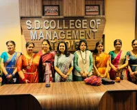 महिलाएं हर क्षेत्र में लहरा रही हैं प्रतिभा का परचम: मीनाक्षी स्वरूप