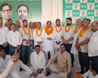 मुजफ्फरनगर: रालोद कोटे से सात सभासद नामित होने पर जश्न, पार्टी कार्यालय पर हुआ जोरदार स्वागत