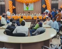 मुजफ्फरनगर में स्मार्ट मीटर की समस्याओं पर भड़के उपभोक्ता, मंत्री कपिल देव अग्रवाल ने चौपाल लगाकर मौके पर किया निस्तारण