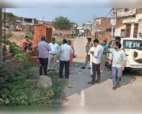 मुजफ्फरनगर: पुलिसकर्मी की सरकारी भूमि पर अवैध कब्जे की कोशिश नाकाम,तहसीलदार ने मौके पर जाकर रुकवाया निर्माण कार्य