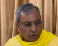 राजभर का अखिलेश पर हमला, बोले 'नेताजी और शिवपाल जी ने साइकिल चलाकर पार्टी बनाई, और अखिलेश जी अब एसी में बैठकर 'तिलचट्टों' के सहारे सरकार बनाने का सपना देख रहे