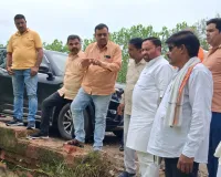 मुजफ्फरनगरः आफत की बारिश से खेत बने तालाब, जलमग्न फसलों को देख पसीजा कैबिनेट मंत्री का दिल