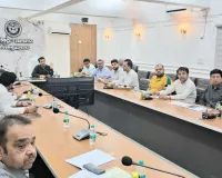 नोएडा में व्यापार बंधु की बैठक: जाम, पार्किंग और जलभराव के मुद्दों पर व्यापारियों ने अधिकारियों को घेरा