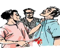 नोएडा में सनसनीखेज वारदात: पड़ोसी की हत्या के आरोप में पिता-पुत्र गिरफ्तार, अलग-अलग घटनाओं में 7 लोगों की मौत