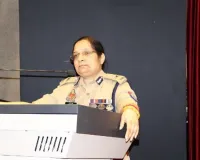 नोएडा में पुलिस महकमे में फेरबदल: कमिश्नर लक्ष्मी सिंह ने बदले चार निरीक्षकों के कार्यक्षेत्र, देखें किसे मिली कौन सी जिम्मेदारी