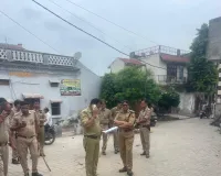 हापुड़ में पुरानी रंजिश पर खूनी खेल! बदनौली गांव में दर्जनों राउंड फायरिंग, महिला समेत 3 को लगी गोली; DIG मौके पर