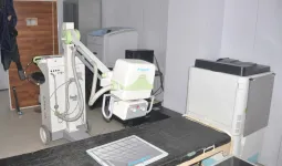 शामली जिला संयुक्त चिकित्सालय में दूसरे दिन भी एक्सरे मशीन खराब, मरीज परेशान