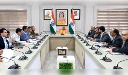 यूपी के आवास आवंटियों के लिए खुशखबरी: सीएम योगी ने लागू की ‘OTS-2026’ योजना; अयोध्या में बनेगी भव्य 'वैदेही आर्ट गैलरी'