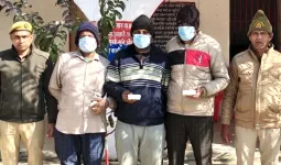 सहारनपुर: गंगोह पुलिस ने 3 अभियुक्तों को गिरफ्तार कर 16,000 रुपये और सोने-चांदी के आभूषण बरामद किए