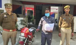नोएडा पुलिस ने मोटरसाइकिल चोरी और गांजा तस्करी में लिप्त शातिर बदमाश को किया गिरफ्तार, 1.6 किलोग्राम गांजा बरामद
