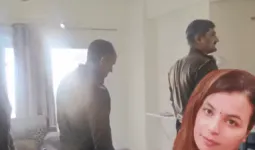 नोएडा: कॉन्स्टेबल की पत्नी का फोन आने पर मचे बवाल में गर्लफ्रेंड ने खुद को मारी गोली