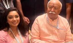 आरएसएस के शताब्दी समारोह का हिस्सा बनने पर रुपाली गांगुली ने जाहिर की खुशी, संघ की विचारधारा को बताया प्रेरणादायक 