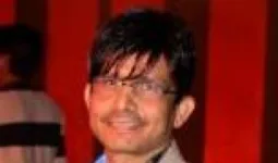 कमाल खान का दावा, राजपाल के पास 50 करोड़ की प्रॉपर्टी, पत्नी को जेल क्यों नहीं?