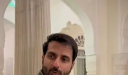 सोनू सूद ने घर में रखी गीता-कुरान की मिसाल देकर शांति और भाईचारे की दी नसीहत