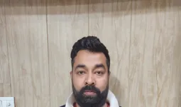 नोएडा एसटीएफ की कार्रवाई, करोड़ों रुपए के जीएसटी घोटाले में 50 हजार का इनामी अपराधी गिरफ्तार