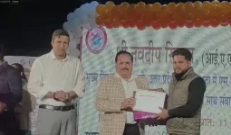 गाजियाबाद पहुंचे यूपी के मुख्य निर्वाचन अधिकारी नवदीप रिणवा, मतदाता सुधार और सुनवाई का लिया जायजा