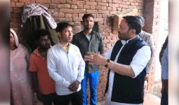 मुजफ्फरनगर: सठेड़ी हादसे के पीड़ितों से मिले कैबिनेट मंत्री अनिल कुमार, परिजनों को बंधाया ढांढस