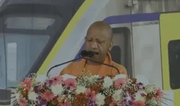 गति से प्रगति का नया उत्तर प्रदेश : 50 मिनट में दिल्ली से मेरठ का सफर, ट्रैफिक जाम से मिलेगी मुक्ति..मेरठ बना आधुनिक इन्फ्रास्ट्रक्चर का नया प्रतीक