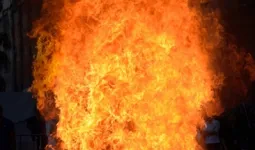 पाकिस्तान के कराची में फिर सिलेंडर ब्लास्ट: किशोर की मौत, झुलसे पांच