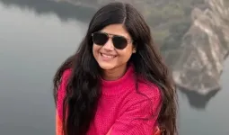 मुरादाबाद की बेटी दिव्या त्यागी ने रचा इतिहास: UGC-NET JRF में 100 परसेंटाइल और AIR-1 के साथ पूरे देश में लहराया परचम