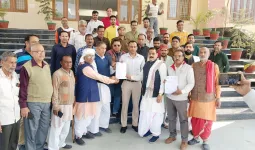 शामली में कांग्रेस ने शंकराचार्य मामले की निष्पक्ष जांच की मांग को लेकर प्रदर्शन किया