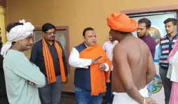 मुजफ्फरनगर में श्रीनाथ शिव मंदिर में हंगामा, चप्पल पहनकर प्रवेश का आरोप, पुलिस ने संभाली स्थिति
