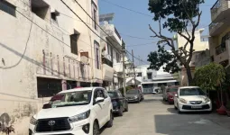 मुजफ्फरनगर में पेपर कारोबारी के घर व दफ्तर पर इनकम टैक्स विभाग का छापा लगातार दूसरे दिन भी जारी