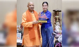 लखनऊ में मुख्यमंत्री योगी से मिलीं अर्जुन अवार्डी शीतल देवी और महिला तीरंदाजी टीम, सीएम ने थपथपाई पीठ