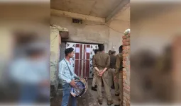 मुजफ्फरनगर में 120 करोड़ की ठगी का मामला: फरार आरोपी के घर की कुर्की की तैयारी में पुरकाजी पुलिस