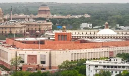 लोकसभा में हंगामा, सदन की कार्यवाही स्थगित, राज्यसभा में एस जयशंकर ने पश्चिम एशिया पर दिया बयान