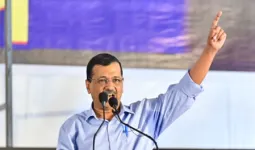 केजरीवाल ने भाजपा और कांग्रेस पर साधा निशाना, कहा- 'मुझे अपना भारत प्यारा है, मैं भ्रष्ट नहीं हूं'