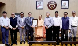 एरोड्रम लाइसेंस मिलने से जेवर एयरपोर्ट संचालन की राह साफ, मुख्यमंत्री योगी से मिला डेलीगेशन