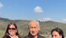 अफवाहों के बीच नेतन्याहू का नया वीडियो आया सामने, आम लोगों से घुलते-मिलते दिखे इजरायली पीएम