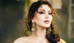 जब उर्वशी रौतेला बनीं 'यादों की मधुबाला': विंटेज लुक ने सोशल मीडिया पर मचाया तहलका