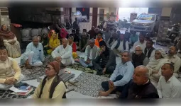 मुजफ्फरनगर में खतौली के आर्य समाज में यज्ञ और भजनों के साथ मना होली पर्व 