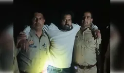 मुजफ्फरनगर: खतौली में शिक्षक के घर चोरी का खुलासा, मुठभेड़ के दौरान दबोचा बदमाश,नकदी और चांदी के जेवरात बरामद