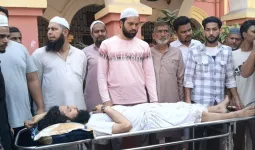 मुजफ्फरनगर: नमाज पढ़ाकर लौट रहे इमाम पर जानलेवा हमला; सीसीटीवी में कैद हुई वारदात, इलाके में तनाव